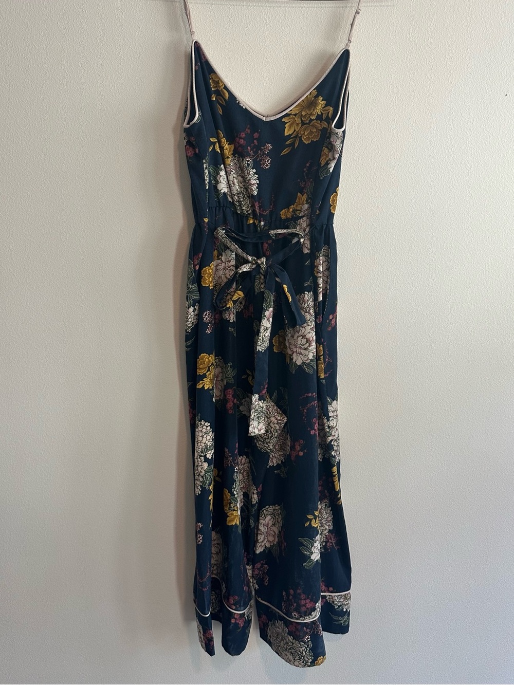 Leith Navy Floral Adjustable Spaghetti-Strap Jumpsuit With Pockets - SIZE M - Picture 7 of 12